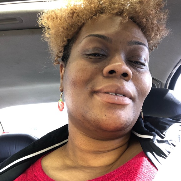 Meet your Posher, Toya - Picture 7 of 13